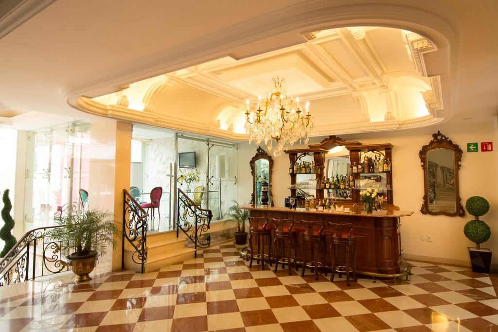 Grand Hotel Tepatitlan Dış mekan fotoğraf