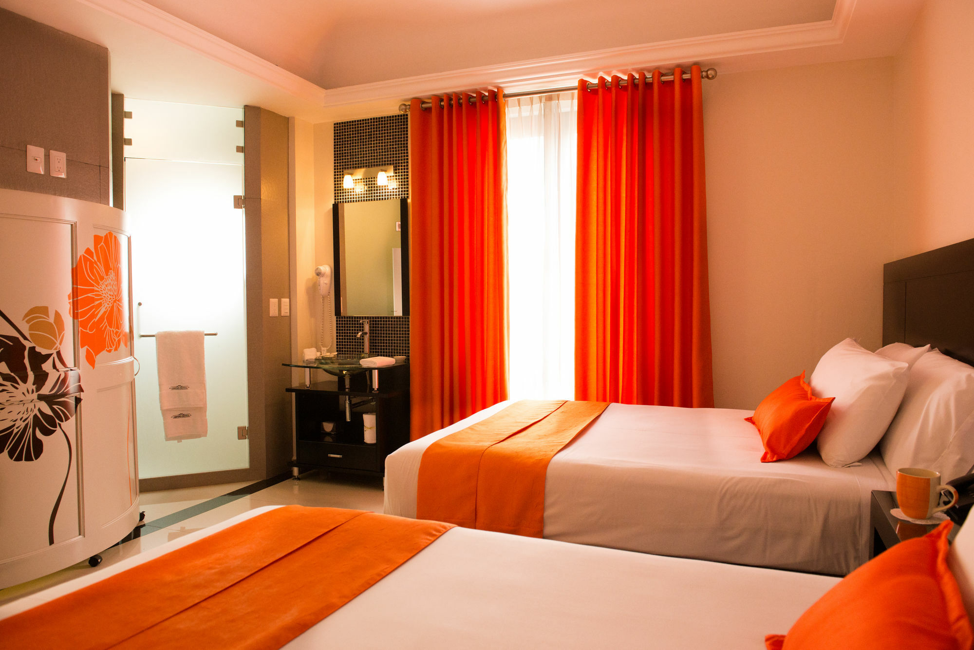 Grand Hotel Tepatitlan Dış mekan fotoğraf